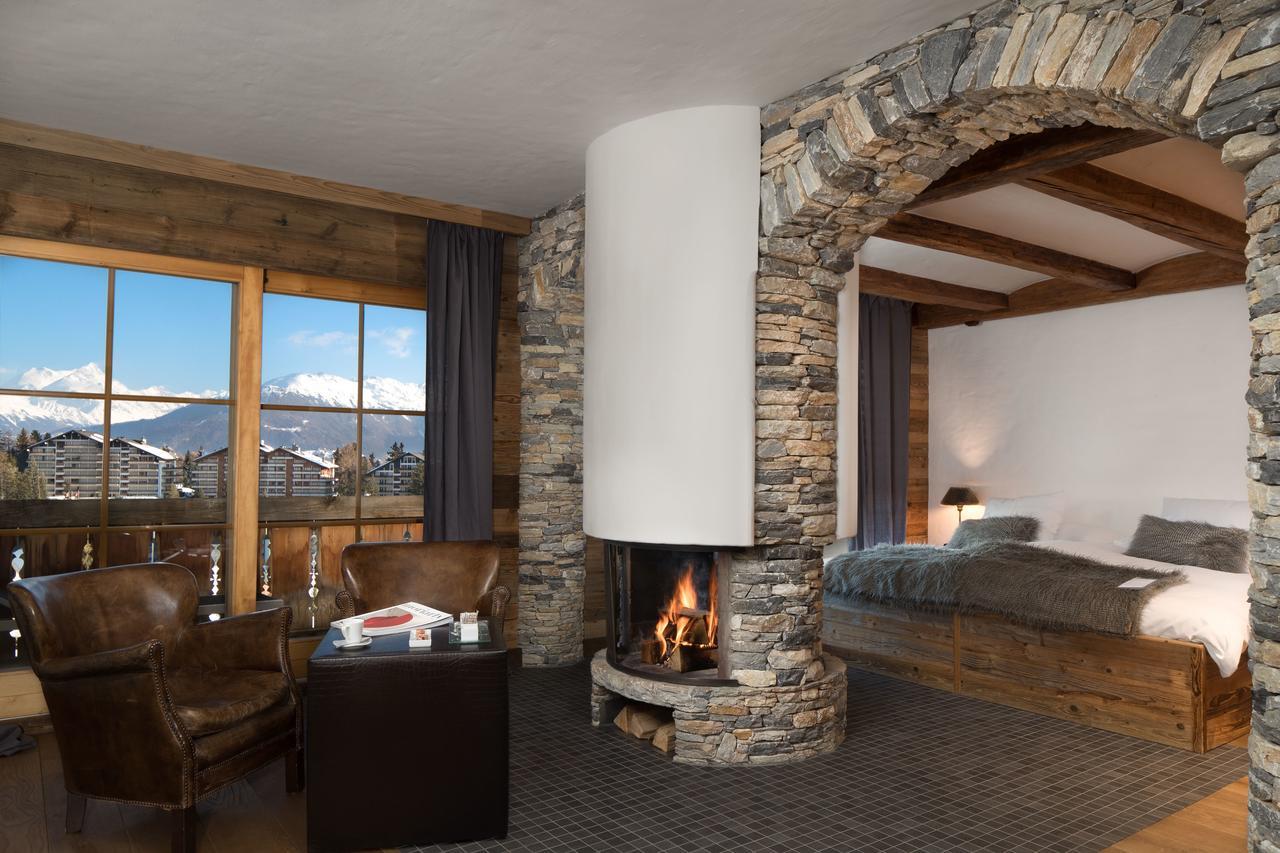 Hostellerie Du Pas De L'Ours "Relais Et Chateaux" Кран-Монтана Екстер'єр фото